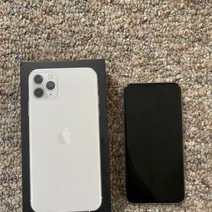 iPhone 11 Pro Max